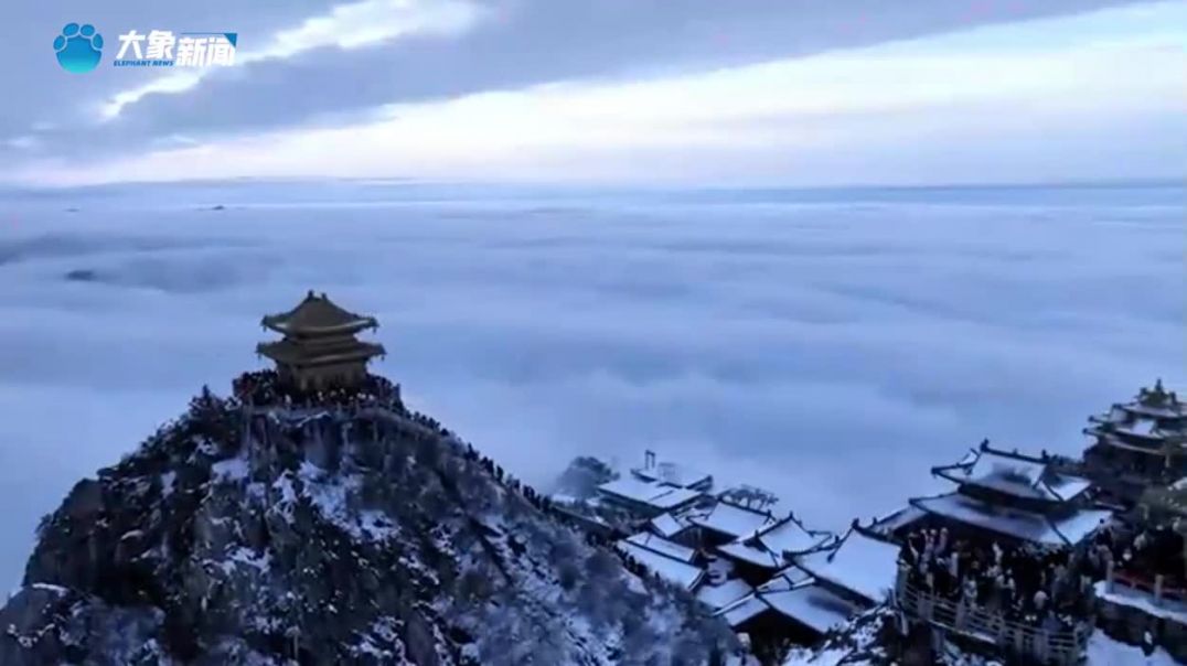 116秒赏老君山雪后美景